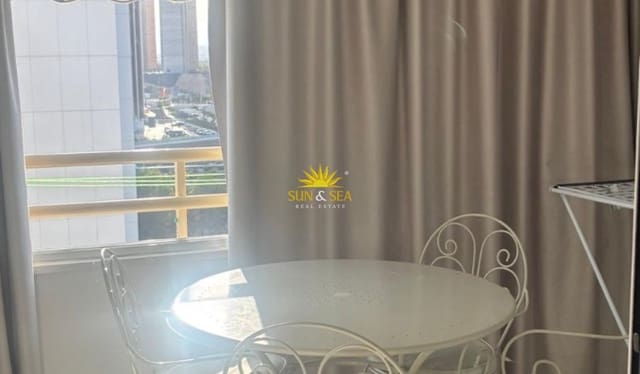 2 Zimmer Apartment zu vermieten in Poniente, Benidorm mit Garage - 1.500 € (Ref: 10048233)