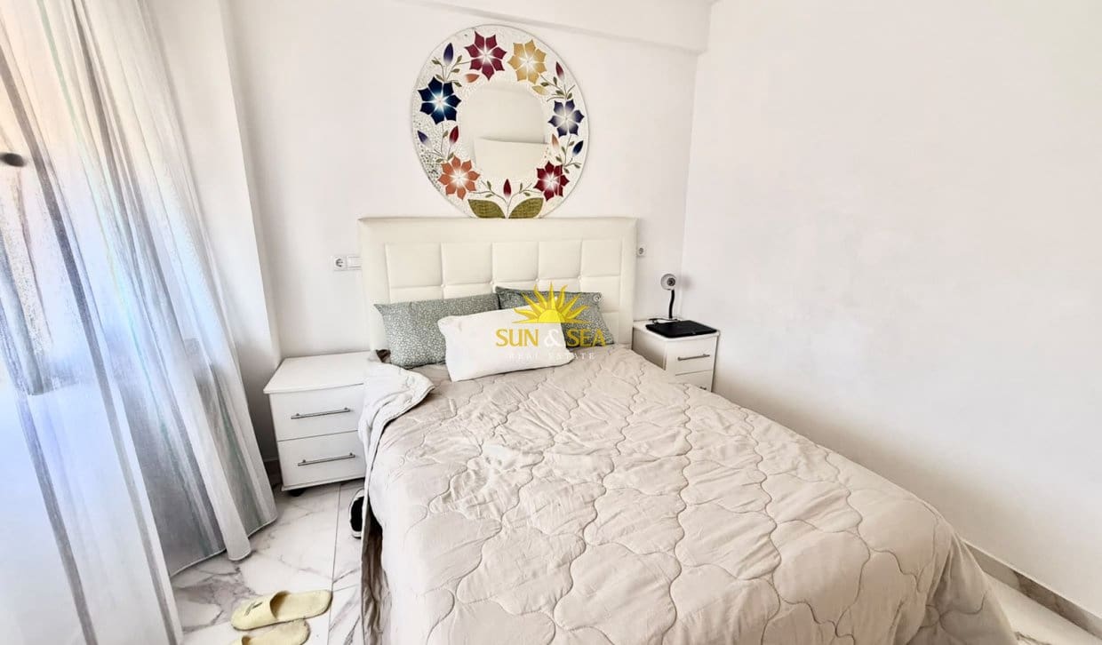 2 bedroom Apartment for rent in Benidorm with garage - € 1,500 (Ref: 10048233)