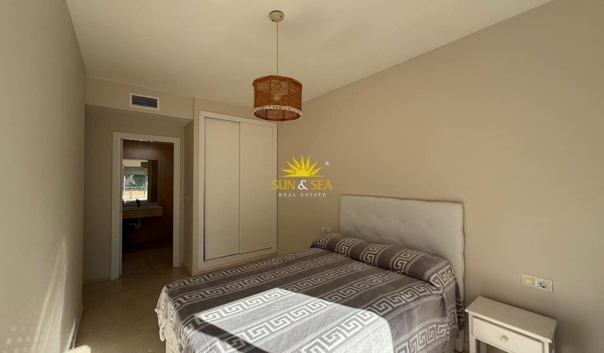  2 soveværelse   ferieLejlighed i La Villajoyosa / Vila Joiosa   med   swimmingpool  garage  - € 950 (Ref: 10048234)