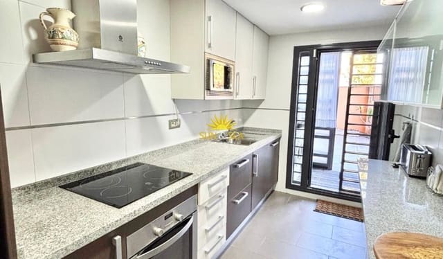   2 soveværelse   ferieLejlighed i Playa de Muchavista, El Campello med   swimmingpool   - € 1.500 (Ref: 10048458)