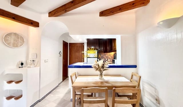 2 slaapkamer Appartement te huur in Los Frutales, Torrevieja - € 900 (Ref: 10049826)