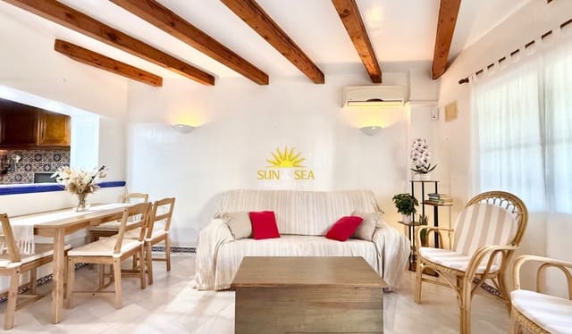 2 slaapkamer Appartement te huur in Los Frutales, Torrevieja - € 900 (Ref: 10049826)