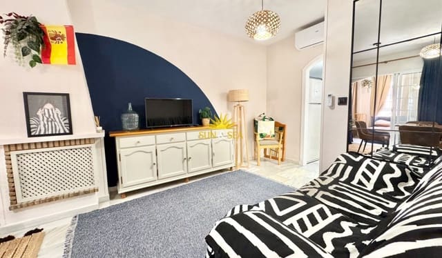  2 soveværelse   ferieLejlighed i Los Frutales, Torrevieja   - € 990 (Ref: 10052005)