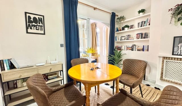   2 soveværelse   ferieLejlighed i Los Frutales, Torrevieja   - € 990 (Ref: 10052005)