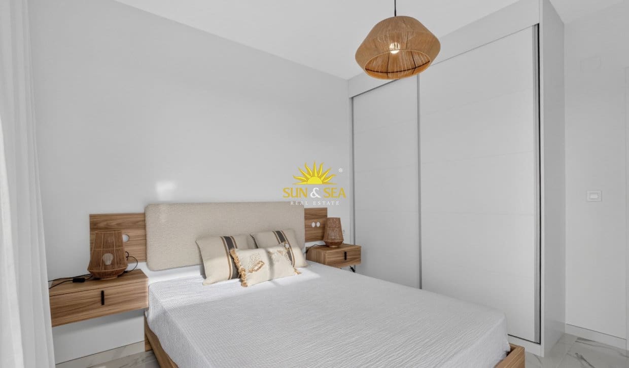 3 sovrum Villa att hyra i La Marquesa med pool garage - 2 350 € (Ref: 10052007)