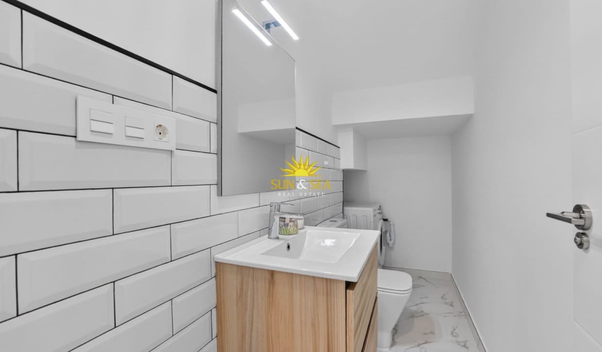3 sovrum Villa att hyra i La Marquesa med pool garage - 2 350 € (Ref: 10052007)