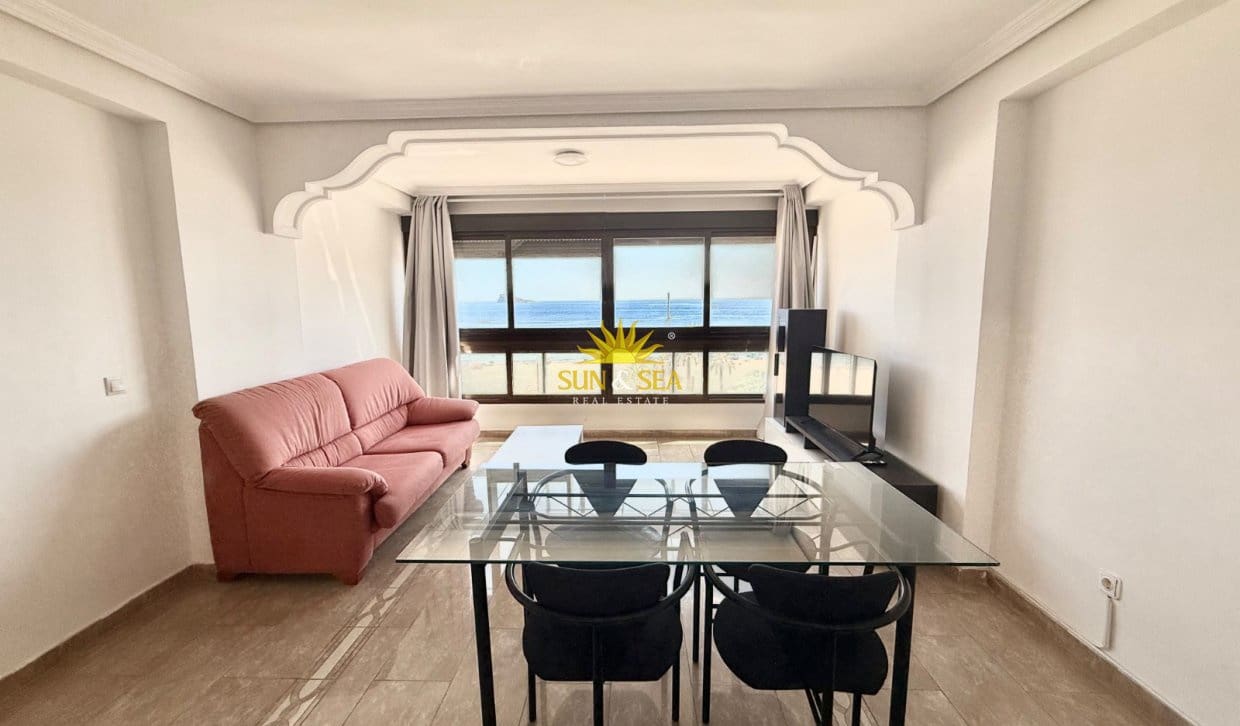 2 bedroom Apartment for rent in Benidorm with garage - € 1,500 (Ref: 10054326)