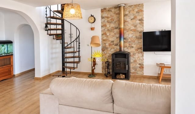 3 soverom Villa til leie i Villamartin, Orihuela med svømmebasseng - € 1 600 (Ref: 10055738)