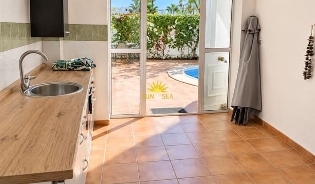 3 soverom Villa til leie i Villamartin, Orihuela med svømmebasseng - € 1 600 (Ref: 10055738)