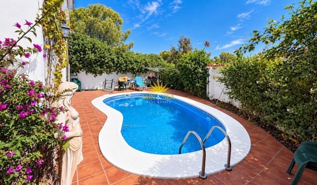 3 soverom Villa til leie i Villamartin, Orihuela med svømmebasseng - € 1 600 (Ref: 10055738)
