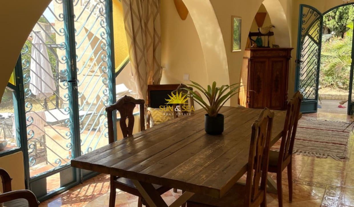 2 sypialnia Willa do wynajęcia w La Nucia z garażem - 1 300 € (Ref: 10055739)