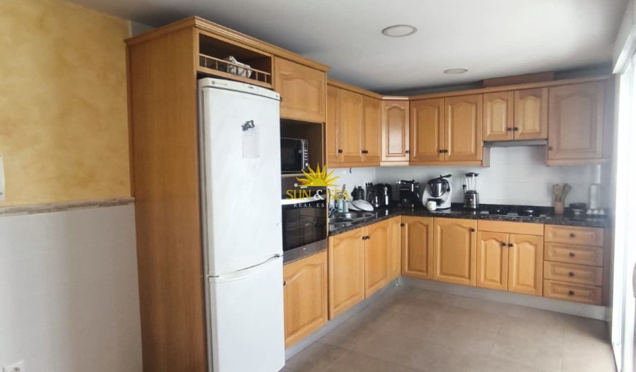 3 soverom Leilighet til leie i Torrellano - € 760 (Ref: 10055740)