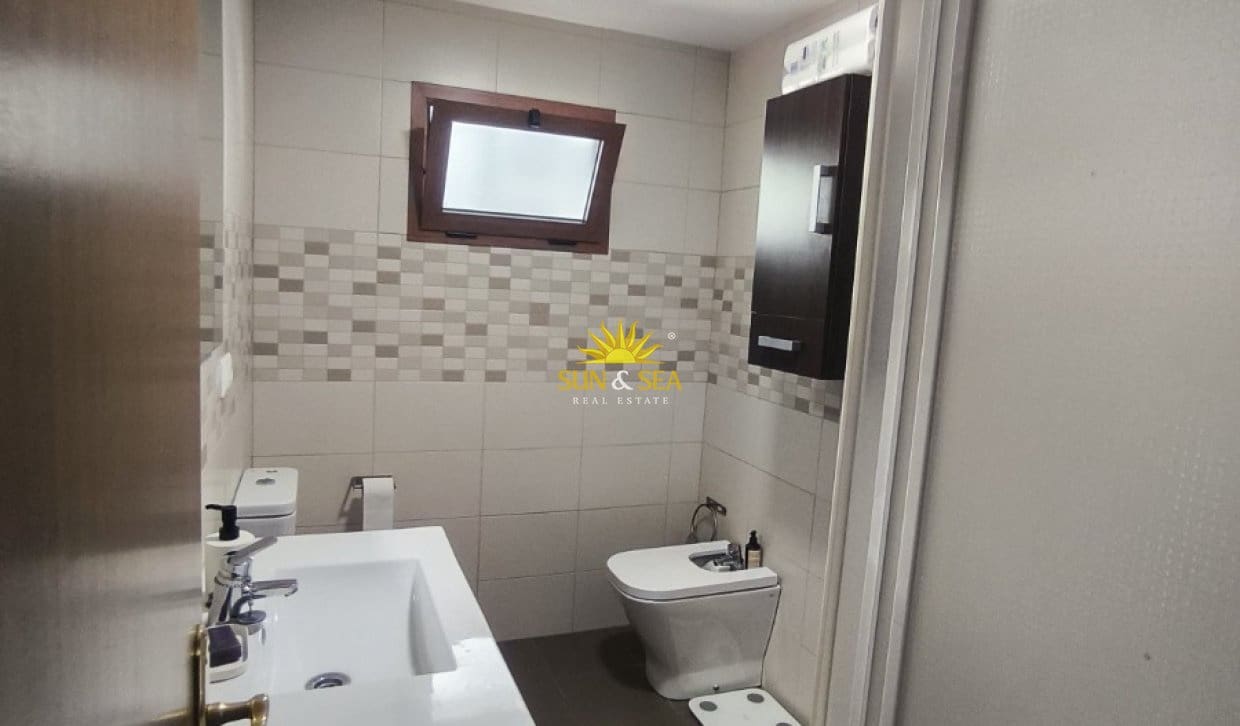 3 soverom Leilighet til leie i Torrellano - € 760 (Ref: 10055740)