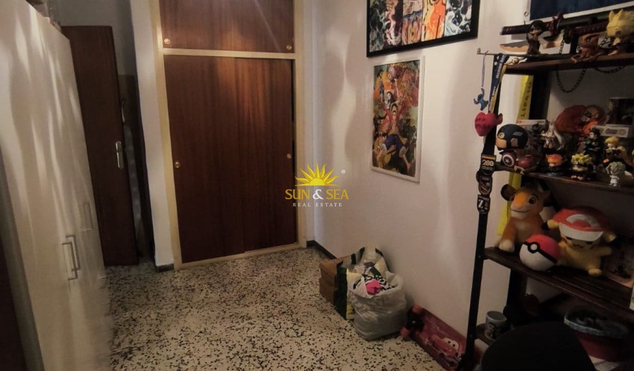 3 soverom Leilighet til leie i Torrellano - € 760 (Ref: 10055740)