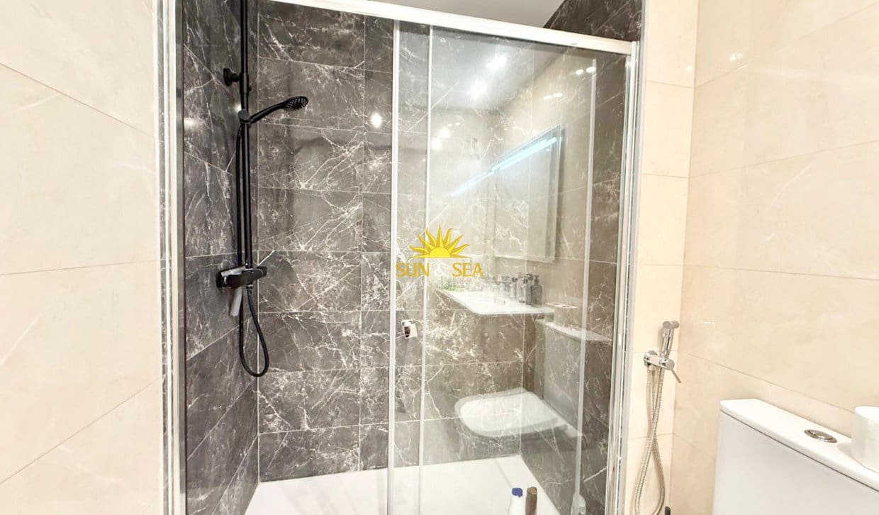 Apartamento de 3 habitaciones en Cabo de las Huertas en alquiler vacacional con piscina garaje - 1.600 € (Ref: 10055741)