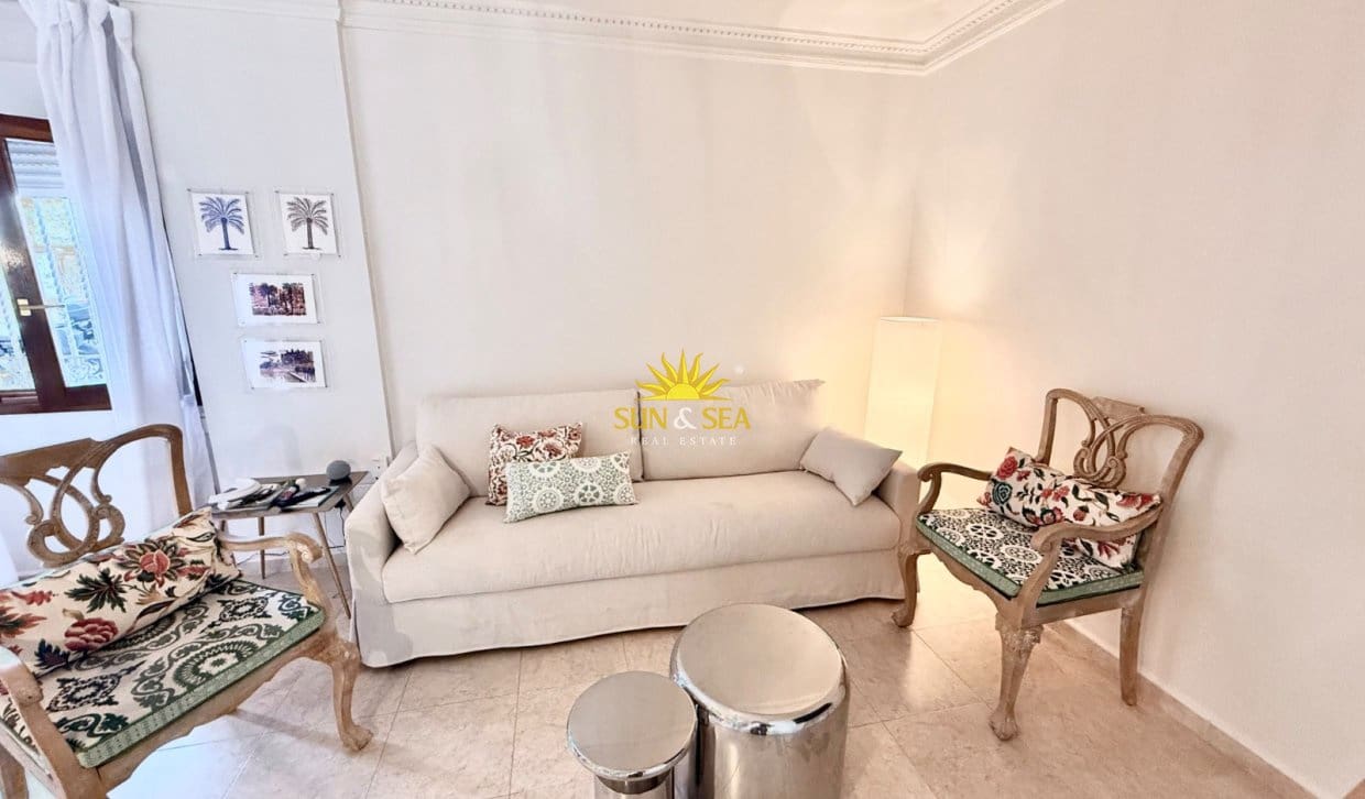 2 bedroom Apartment for holiday rental in Denia with pool garage - € 850 (Ref: 10057199)