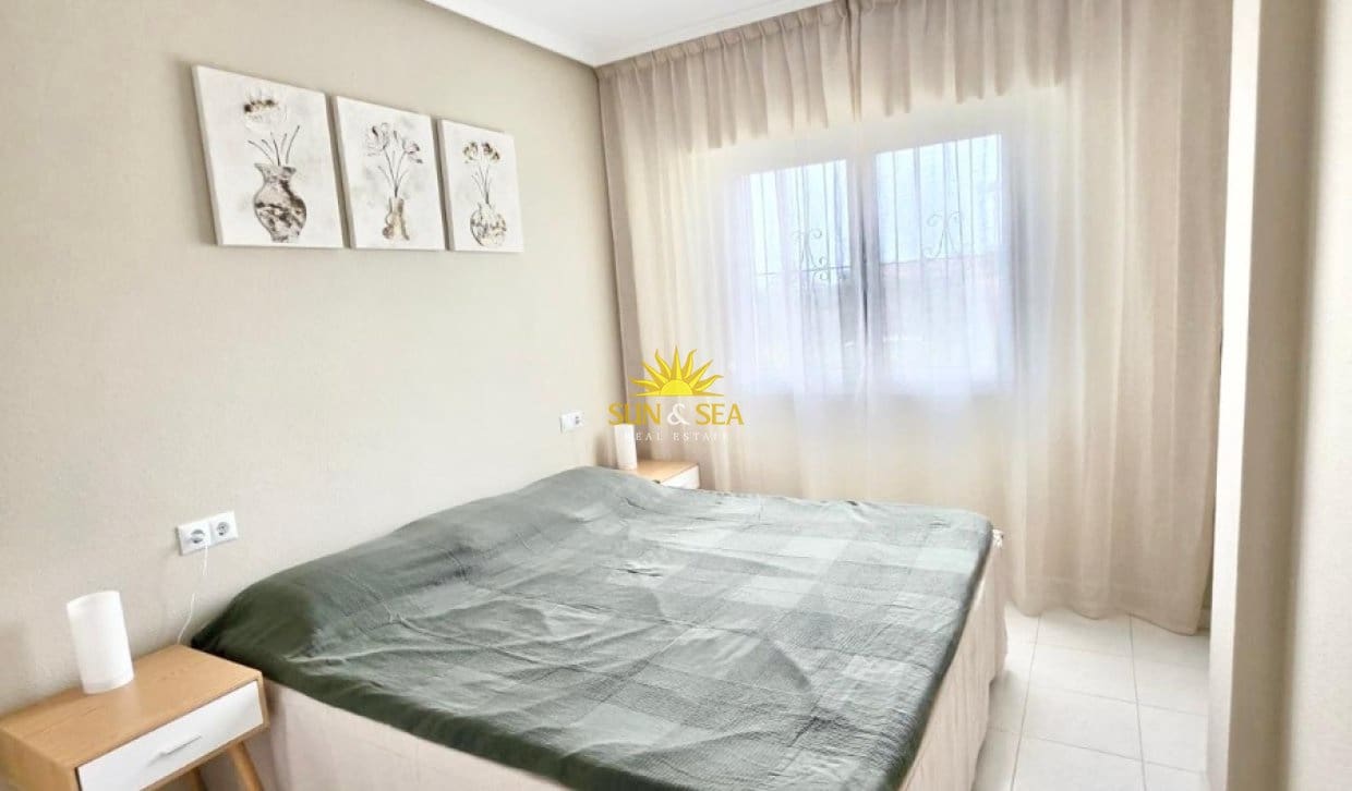 2 sovrum Hus för semesterbostäder i Torrevieja med pool - 750 € (Ref: 10057201)