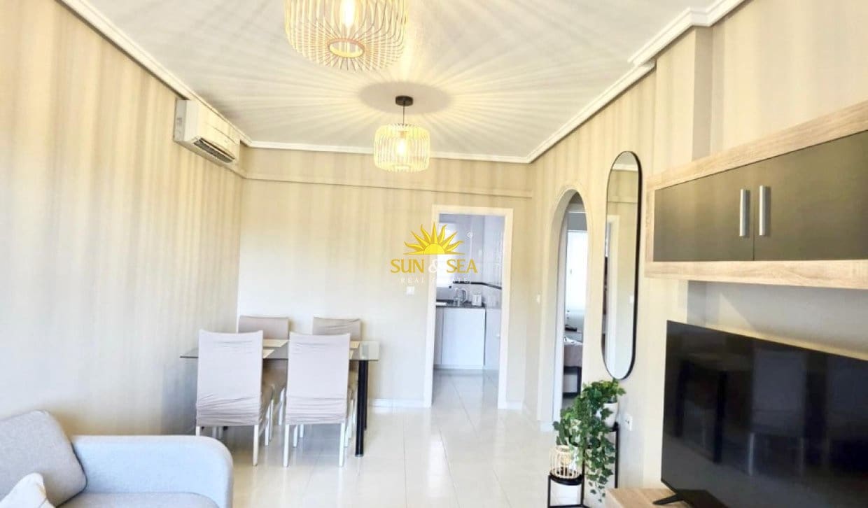 2 sovrum Hus för semesterbostäder i Torrevieja med pool - 750 € (Ref: 10057201)