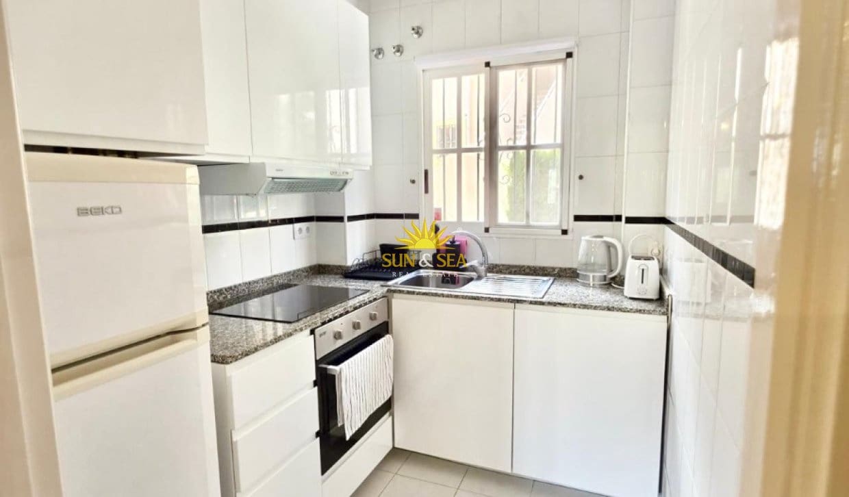2 sovrum Hus för semesterbostäder i Torrevieja med pool - 750 € (Ref: 10057201)