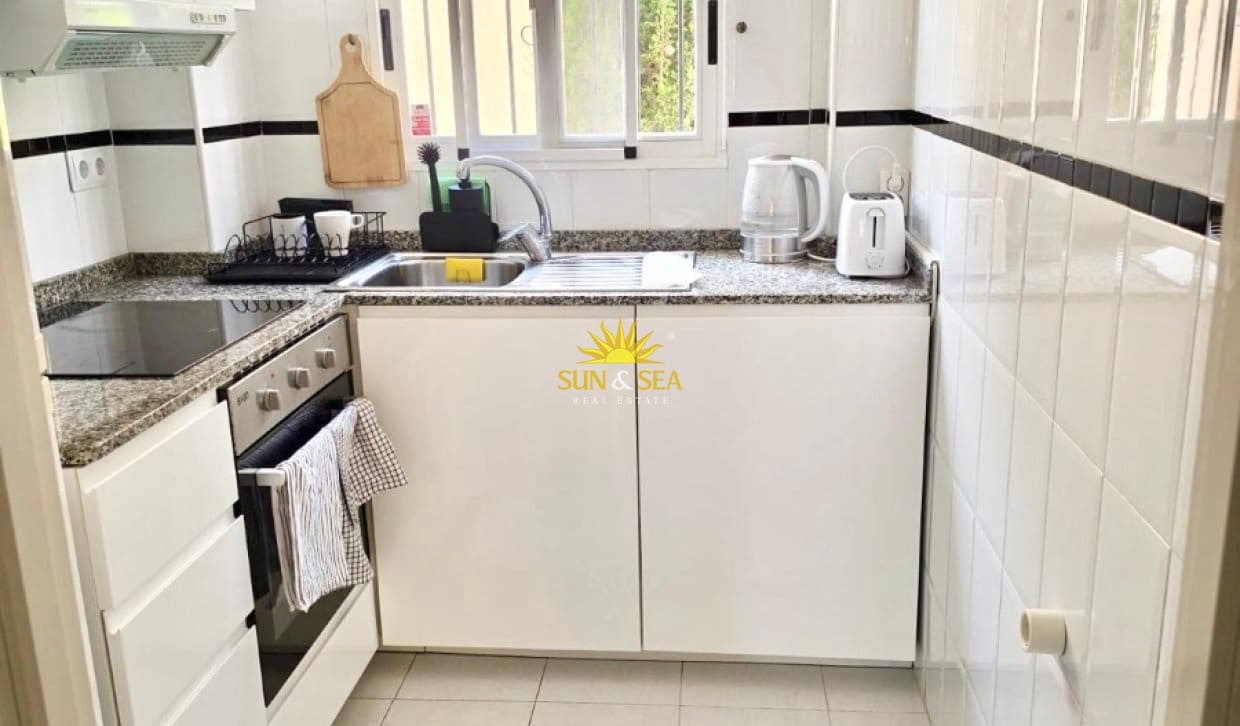 2 sovrum Hus för semesterbostäder i Torrevieja med pool - 750 € (Ref: 10057201)