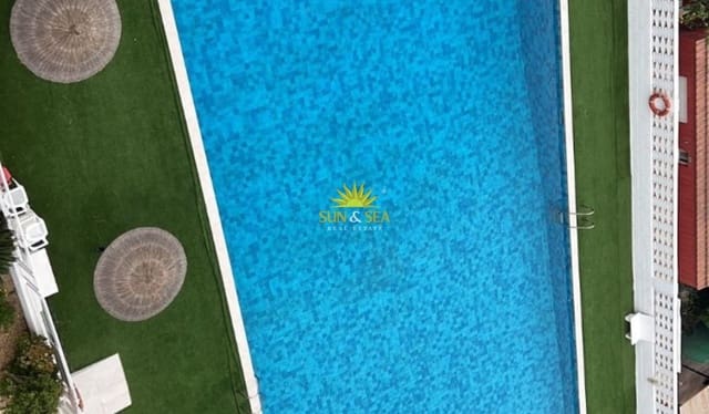 Appartement de 1 chambre à louer à El Campello avec piscine garage - 750 € (Ref: 10057366)