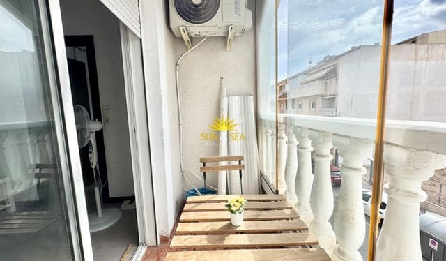 1 sovrum Lägenhet att hyra i Antonio Machado, Torrevieja med garage - 700 € (Ref: 10057652)