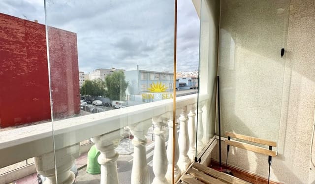1 sovrum Lägenhet att hyra i Antonio Machado, Torrevieja med garage - 700 € (Ref: 10057652)