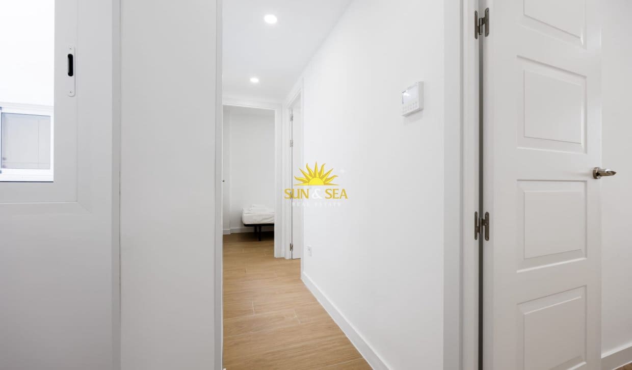 3 Zimmer Ferienapartment in Benidorm mit Garage - 1.900 € (Ref: 10057653)