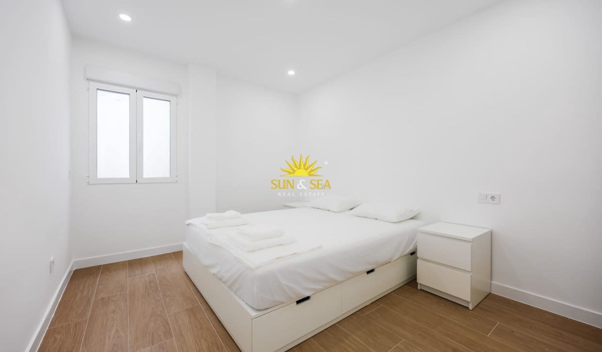 3 Zimmer Ferienapartment in Benidorm mit Garage - 1.900 € (Ref: 10057653)