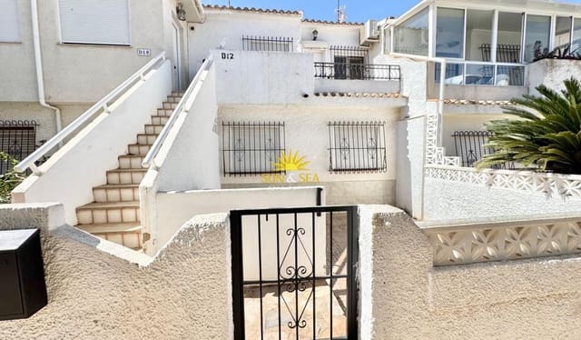 2 quarto Casa em Banda para arrendar em Playa de los Náufragos, Torrevieja - 750 € (Ref: 10060644)