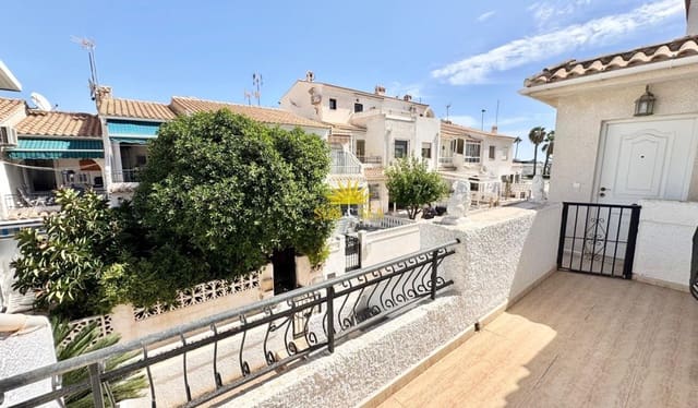 2 quarto Casa em Banda para arrendar em Playa de los Náufragos, Torrevieja - 750 € (Ref: 10060644)
