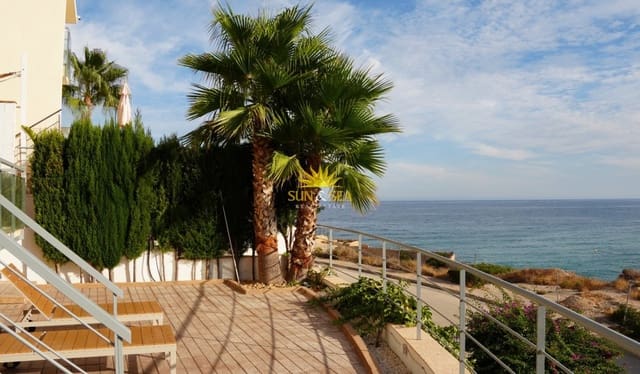 4 sypialnia Willa na kwatery wakacyjne w Venta Lanuza, El Campello z basenem garażem - 2 400 € (Ref: 10060645)