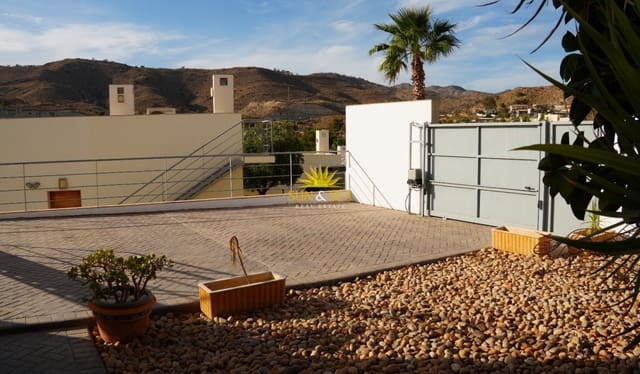 4 sypialnia Willa na kwatery wakacyjne w Venta Lanuza, El Campello z basenem garażem - 2 400 € (Ref: 10060645)