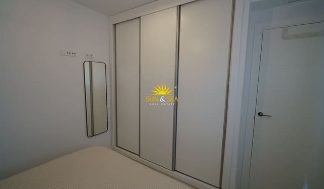 1 slaapkamer Appartement te huur in El Campello met zwembad garage - € 950 (Ref: 10060646)