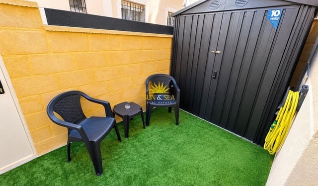 3 sypialnia Dom na sprzedaż w El Chaparral - La Siesta - La Torreta, Torrevieja z basenem garażem - 199 000 € (Ref: 10060647)