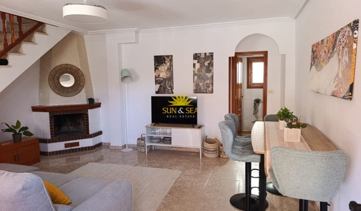 3 soverom Hus til leie i Torre de la Horadada med garasje - € 1 200 (Ref: 10060649)
