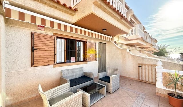 3 soveværelse Byhus til leje i Torre de la Horadada, Pilar de la Horadada med garage - € 1.200 (Ref: 10060649)