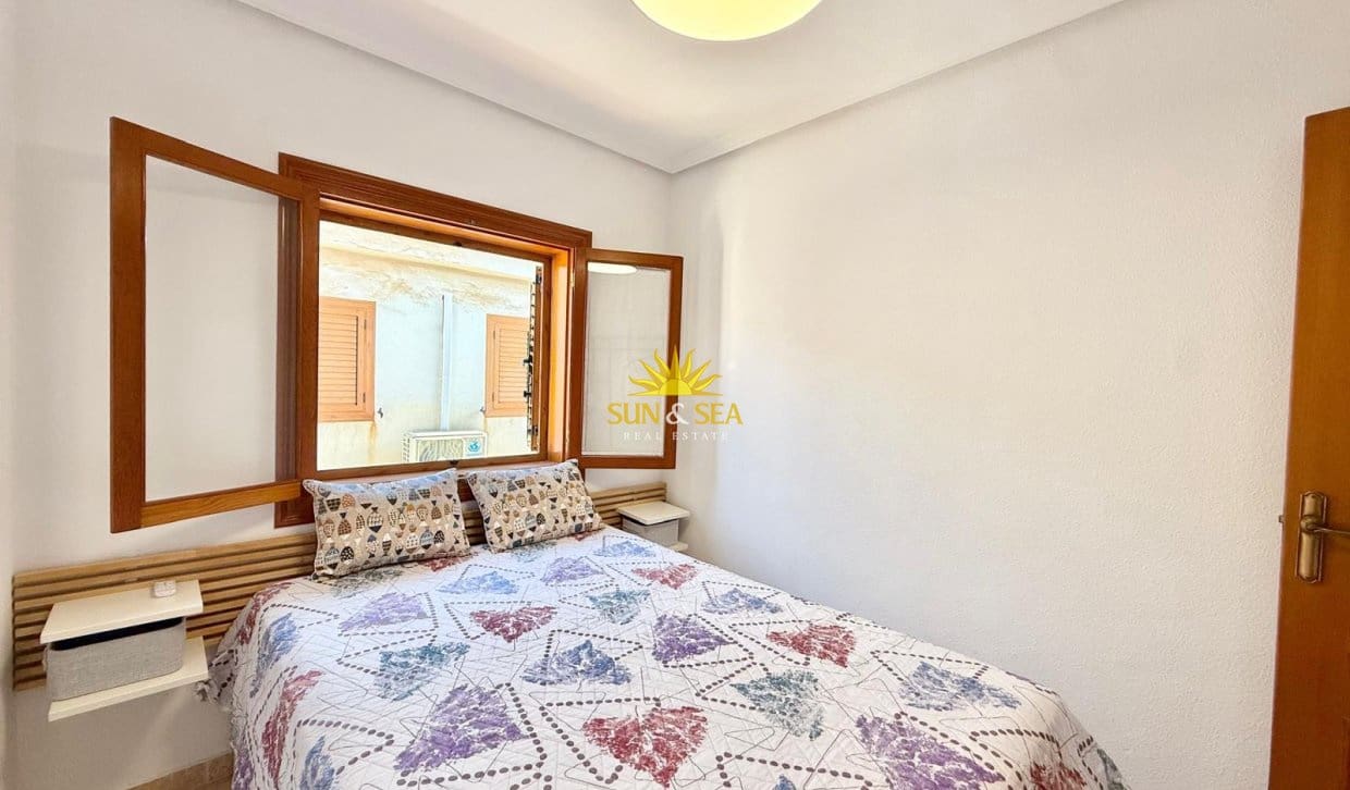 3 bedroom Townhouse for rent in Torre de la Horadada with garage - € 1,200 (Ref: 10060649)