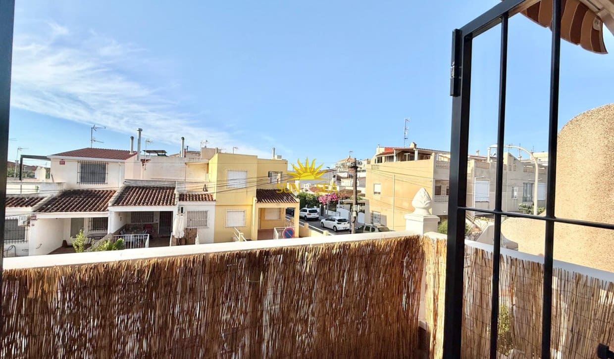 3 bedroom Townhouse for rent in Torre de la Horadada with garage - € 1,200 (Ref: 10060649)