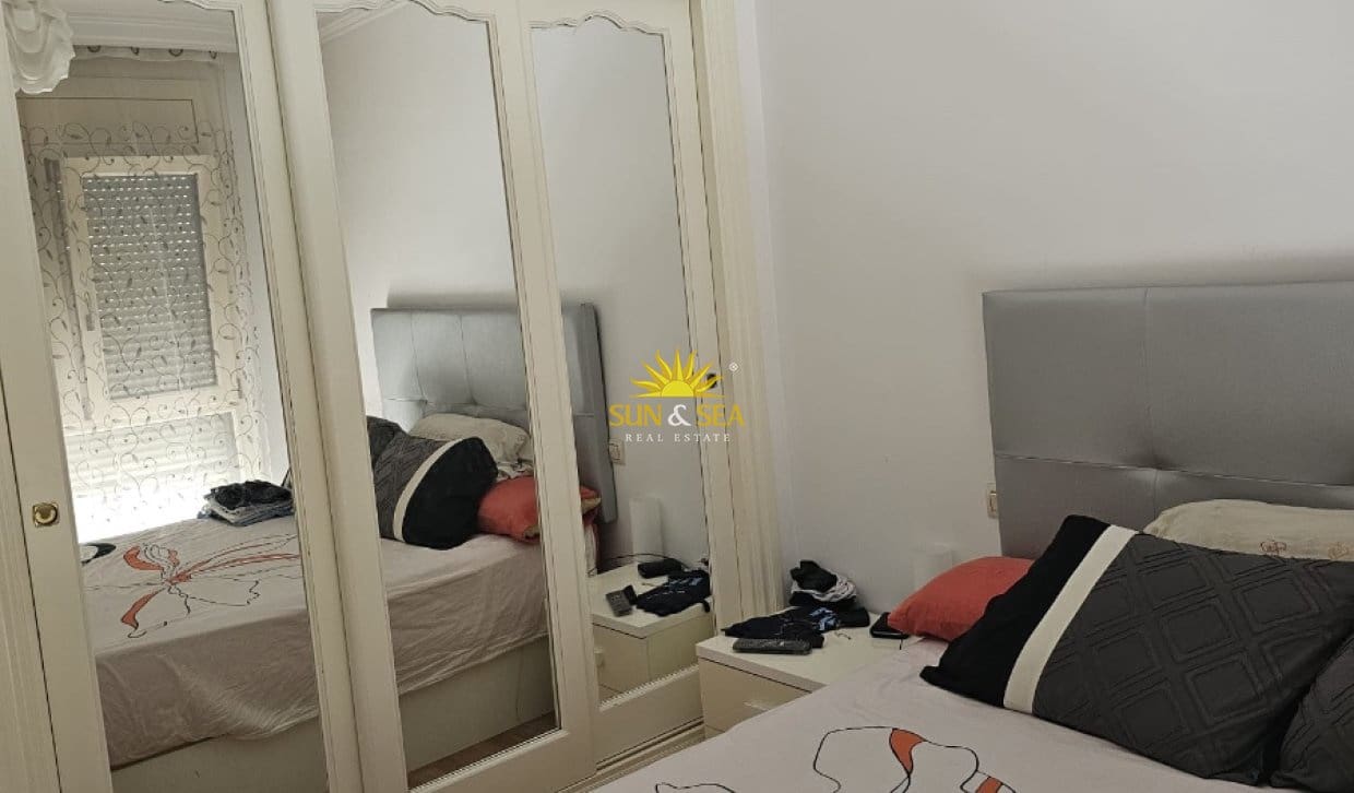 3 slaapkamer Appartement te huur in Guardamar del Segura - € 1.100 (Ref: 10060650)