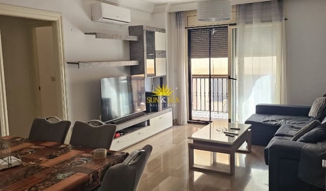 3 slaapkamer Appartement te huur in Zona Pueblo, Guardamar del Segura - € 1.100 (Ref: 10060650)