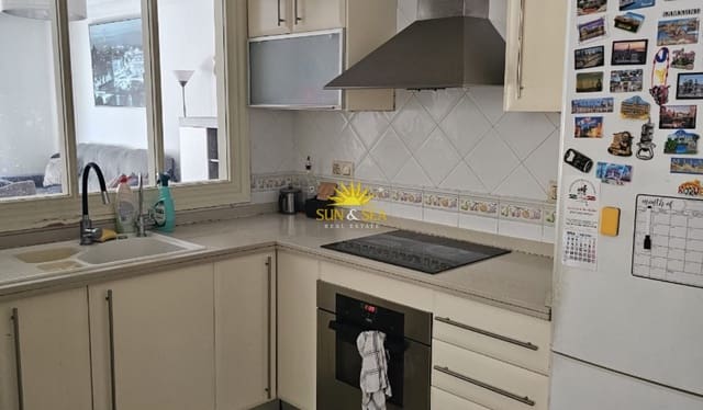 3 slaapkamer Appartement te huur in Zona Pueblo, Guardamar del Segura - € 1.100 (Ref: 10060650)