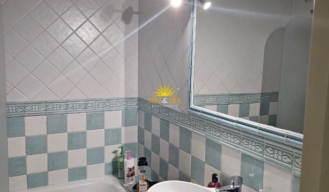 3 slaapkamer Appartement te huur in Zona Pueblo, Guardamar del Segura - € 1.100 (Ref: 10060650)