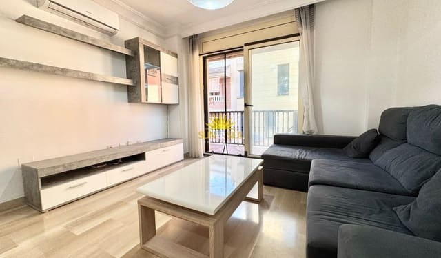 3 soverom Leilighet til leie i Zona Pueblo, Guardamar del Segura - € 1 000 (Ref: 10060650)