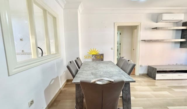 Appartement de 3 chambres à louer à Zona Pueblo, Guardamar del Segura - 950 € (Ref: 10060650)