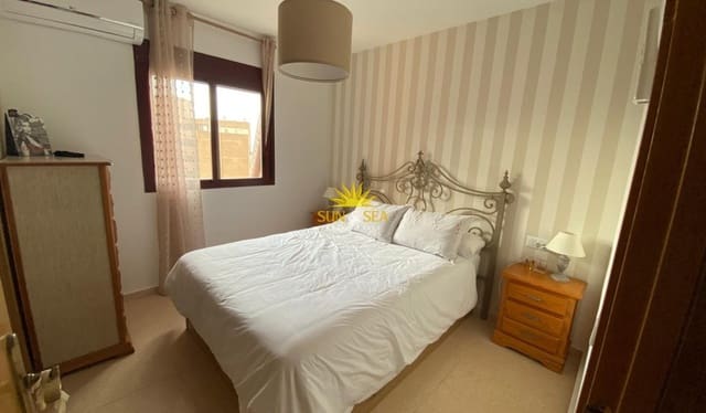 Appartement de 2 chambres à louer à Benidorm avec piscine garage - 1 300 € (Ref: 10060651)