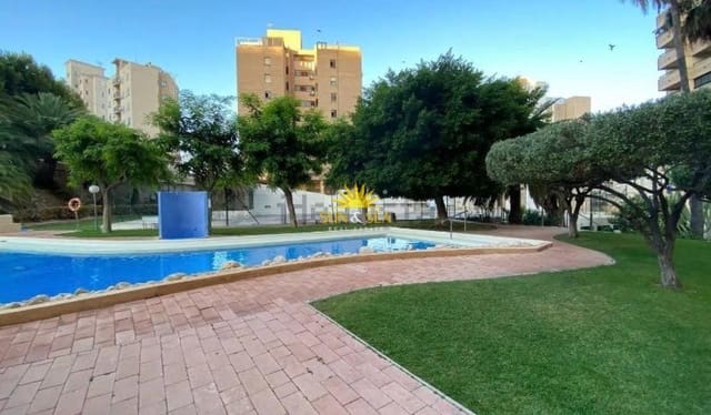 Appartement de 2 chambres à louer à Benidorm avec piscine garage - 1 300 € (Ref: 10060651)