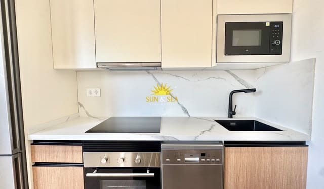 1 Zimmer Haus zu vermieten in Los Balcones - Los Altos, Torrevieja mit Pool - 830 € (Ref: 10060653)