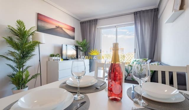 Apartamento de 2 habitaciones en Avenida Habaneras - Curva de Palangre, Torrevieja en venta con piscina garaje - 159.000 € (Ref: 10062666)