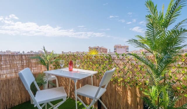 Apartamento de 2 habitaciones en Avenida Habaneras - Curva de Palangre, Torrevieja en venta con piscina garaje - 159.000 € (Ref: 10062666)